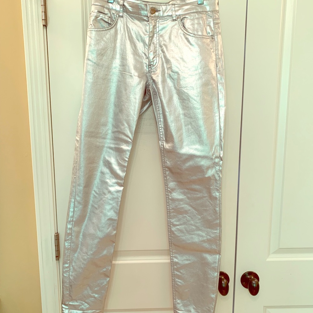 Super cool silver jeans!